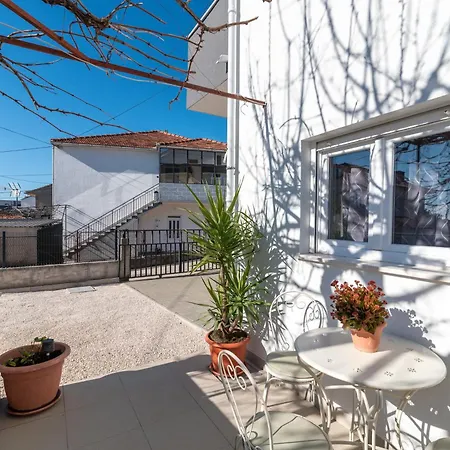 Sara Apartmant Trogir-dragulin Apartment Trogir