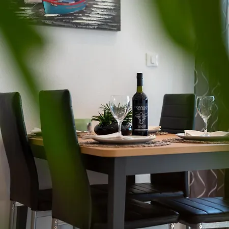 Apartment Sara Apartmant Trogir-dragulin *