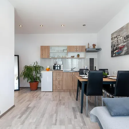 Sara Apartmant Trogir-dragulin Apartment Trogir