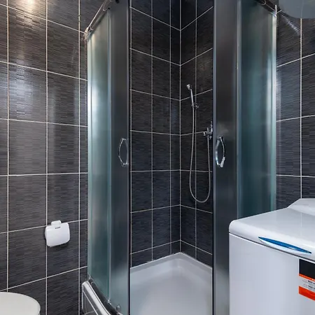 Sara Apartmant Trogir-dragulin شقة